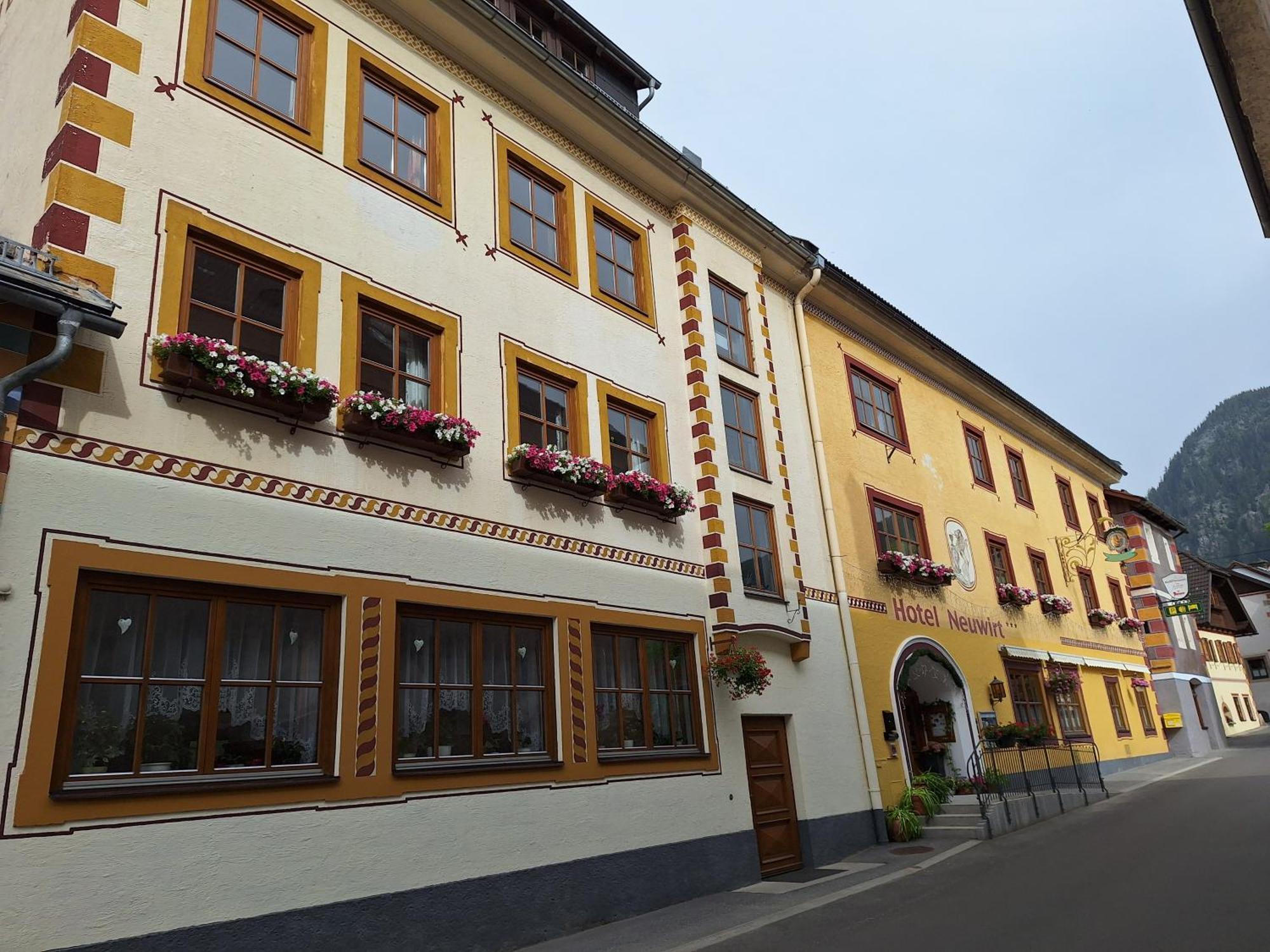 Hotel Neuwirt Mauterndorf  Extérieur photo